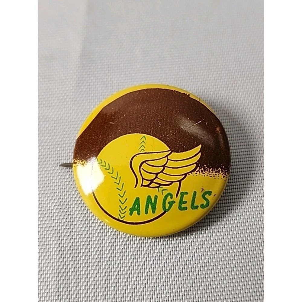 Vintage 1966 Los Angeles Angels Baseball Pinback Button Guy's Potato Chips Pin
